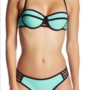 NWOT   Neoprene Bikini